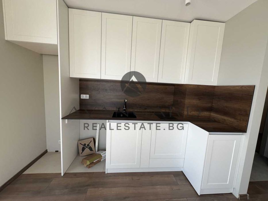 Продава се Двустаен апартамент в Пловдив, Христо Смирненски - 76 кв.м за 1685 €/кв.м - Снимка #2