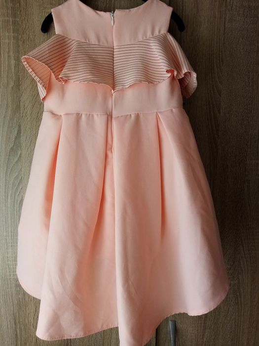 Детска официална рокля за 4-5 годишно момиченце