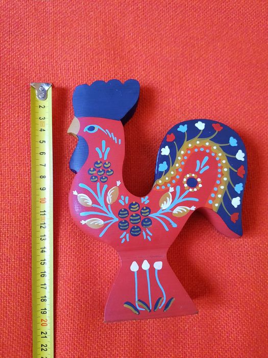 Cocoș din lemn pictat manual