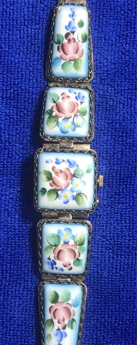 Женские наручные часы Чайка