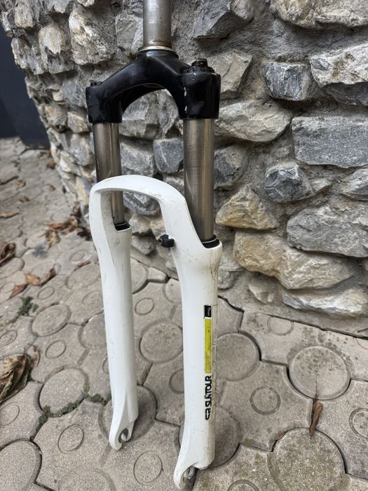 Furcă MTB SR Suntour XCT 011 Series – stare bună