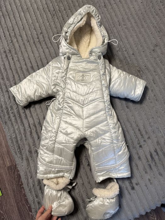 Продам детский комбинезон
