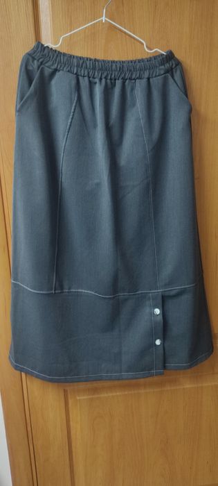 Продам костюм -тройку