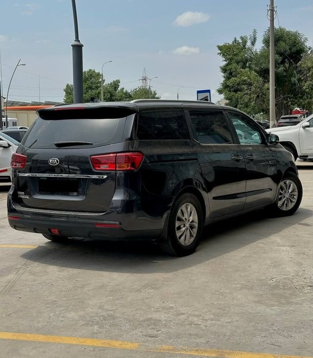 Kia carnival 2019 Benzin