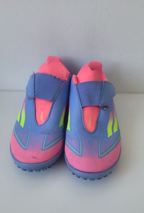 Ghete fotbal Adidas F50