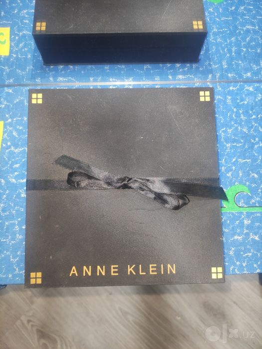 Коле и браслет Anna Klein
