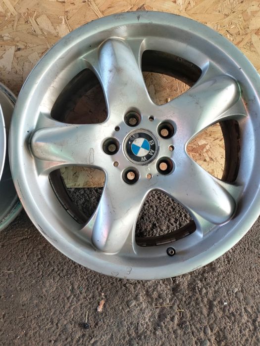Диски 18 размер продам от BMW x5