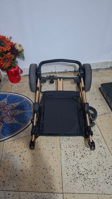 Carucior copii pliabil 3 în 1 Chipolino Havana