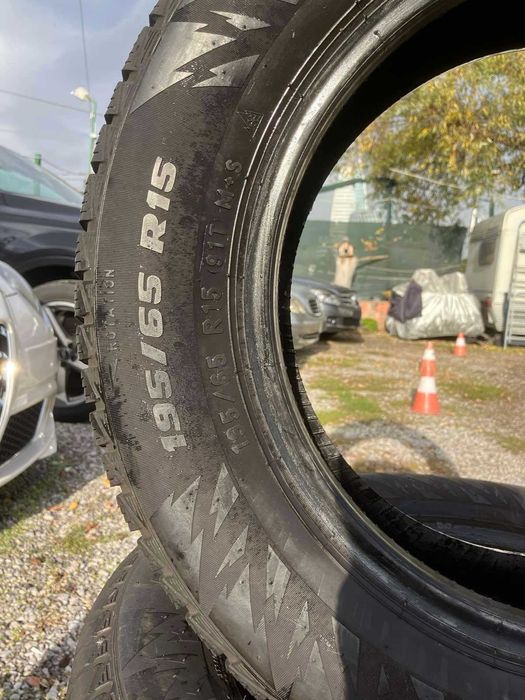 Зимни гуми за лек автомобил 195/65/15