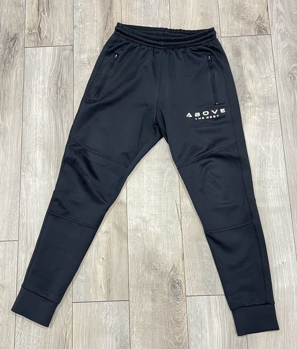 Мъжки спортен екип Above the rest