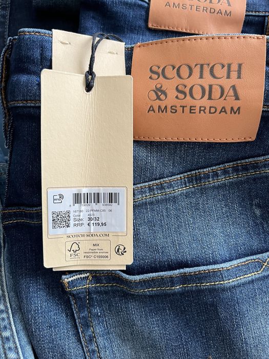Jeans pentru barbați.