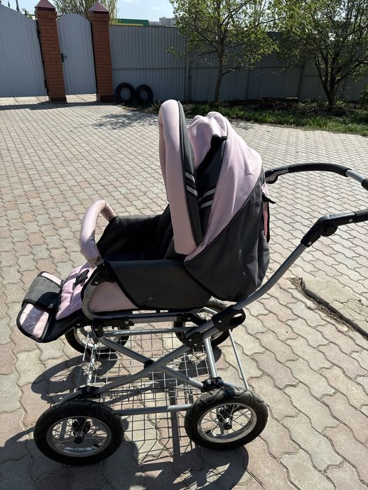 Коляска детская прогулочная