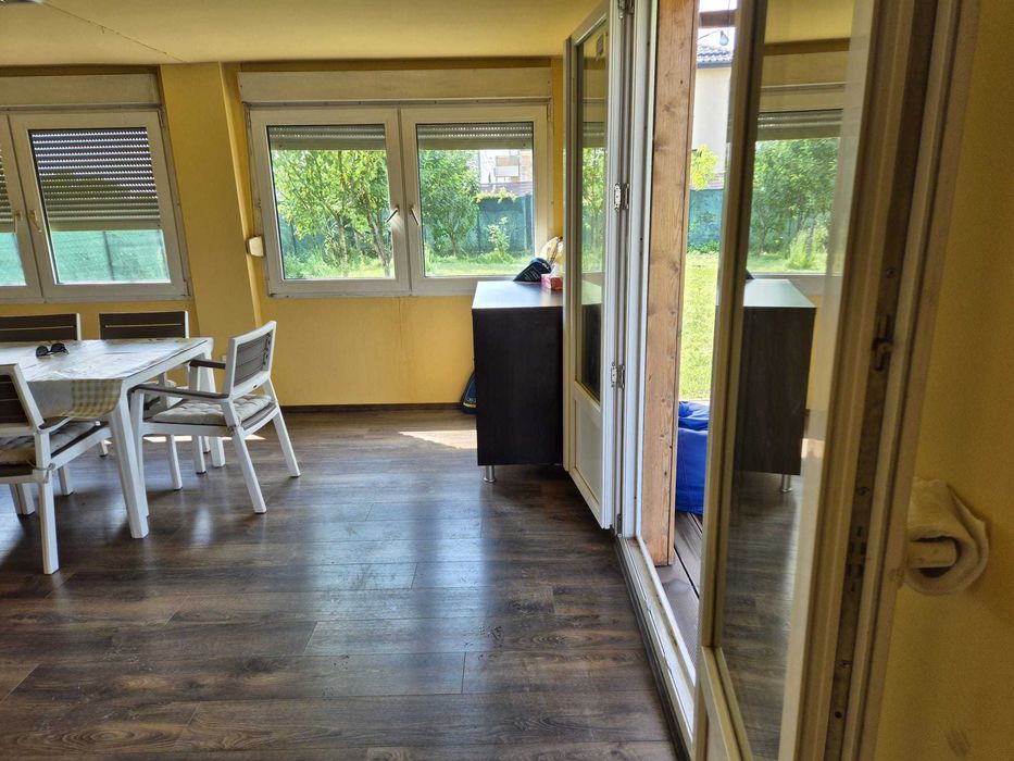 Cabana construita din 2 containere 32 mp + terasa 21 mp. Doar 19,900 !