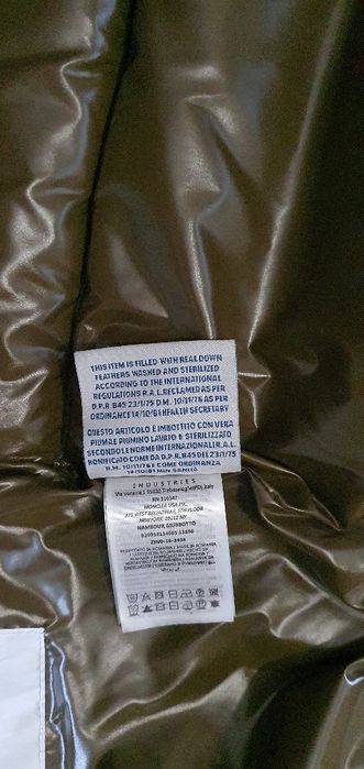 Vesta noua cu eticheta