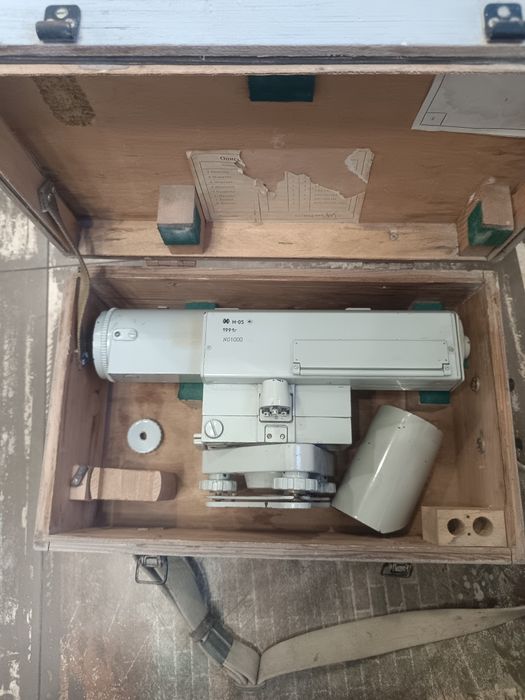 Нивелир высокоточный Н-05