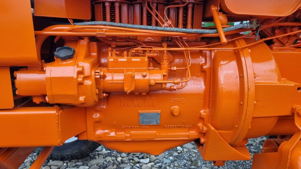 Renault R7431L , Fiat 415 tractor