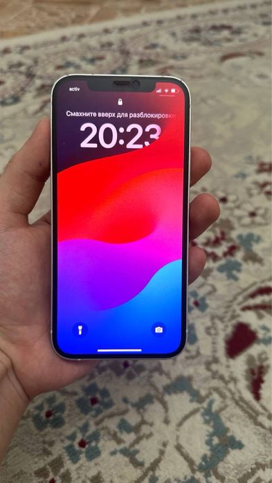 IPhone 12 белый в идеале