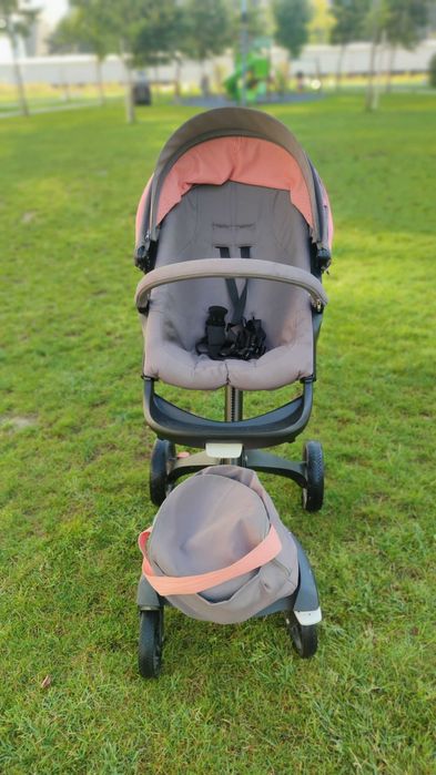 Stokke Xplory V5 Coral Limited edition