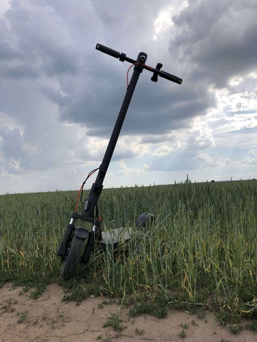 Trotineta electrica Xiaomi elite nu mai porneste si rulmenti  defecti