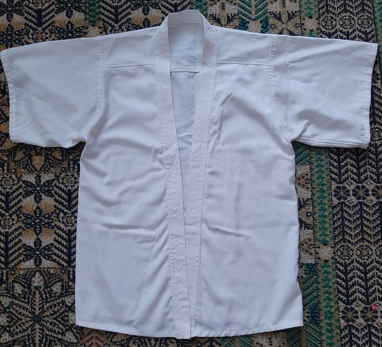 Продам    кимоно