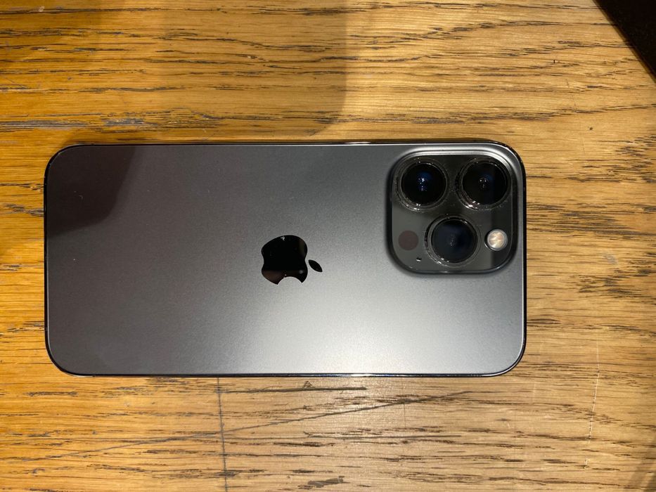 iPhone 13 pro 256Gb серый