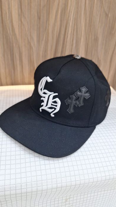 Бейсболка chrome hearts.