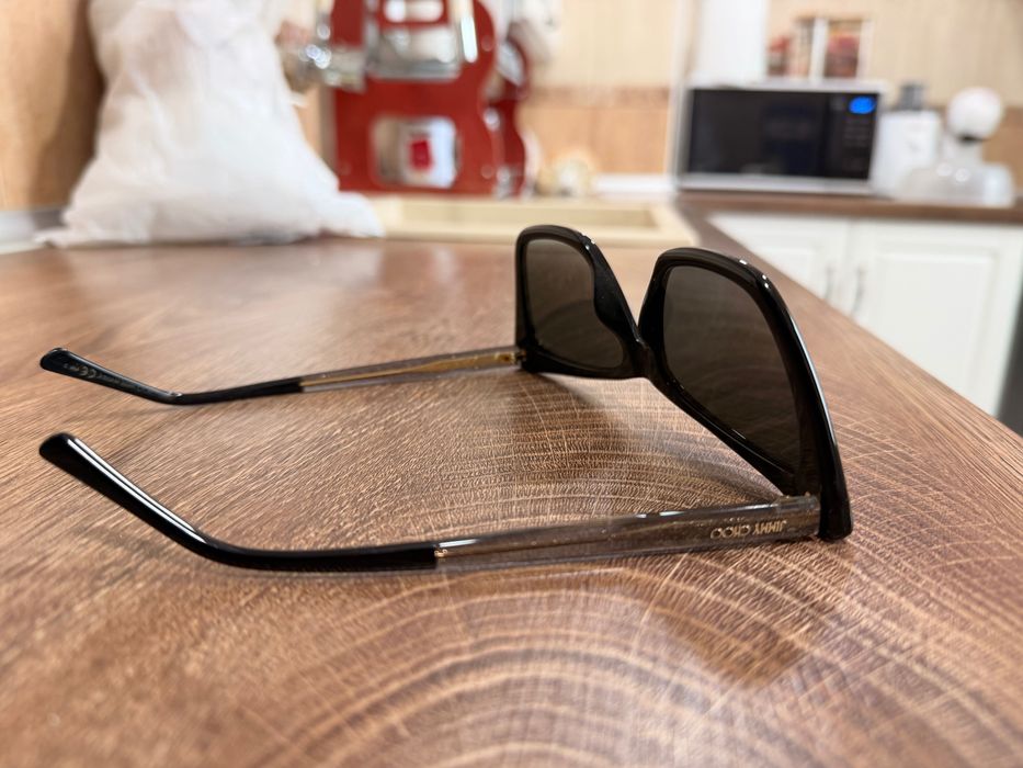 Слънчеви очила чисто нови