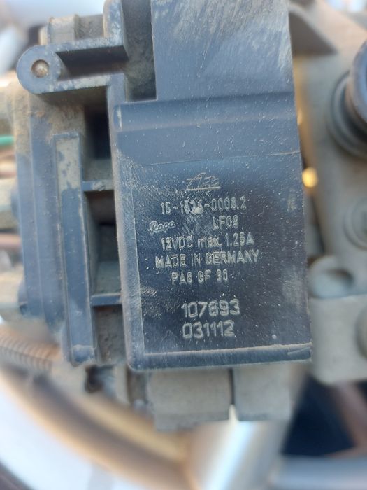 Компресор , разпределител въздушно окачване Ауди Кю7 , Фолксваген