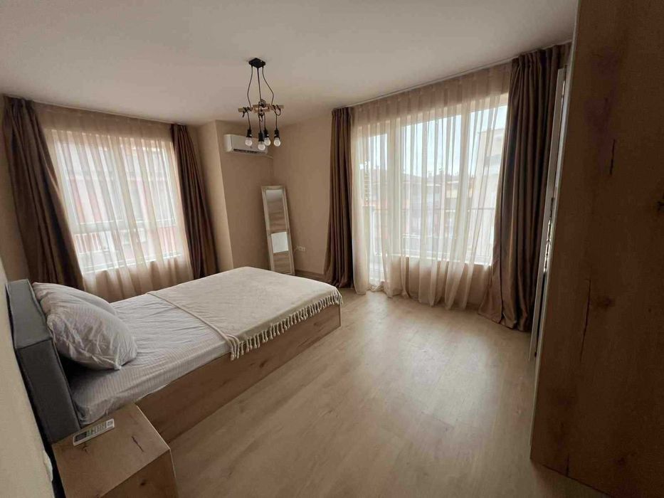 Дава се под наем Тристаен апартамент в Пловдив, Остромила - 100 кв.м за 612 € - Снимка #6