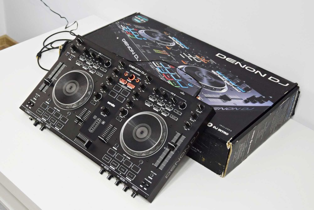Consola DJ Denon MC4000, controler dj