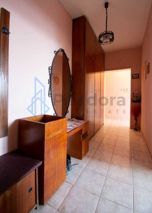 Дава се под наем Тристаен апартамент в София, Банишора - 100 кв.м за 525 € - Снимка #3