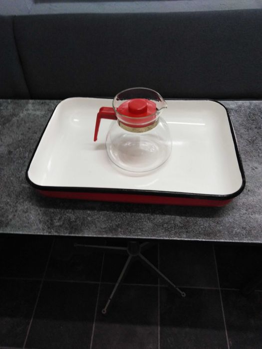 Голяма дебела тава за печива +др. тави