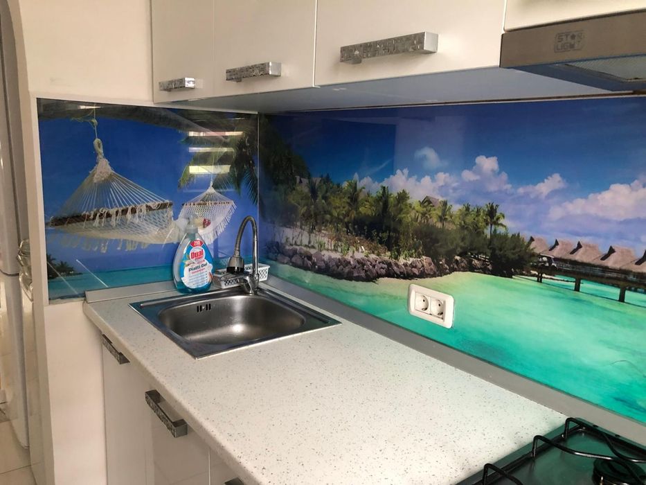 Vand  apartament  cu 3  camere