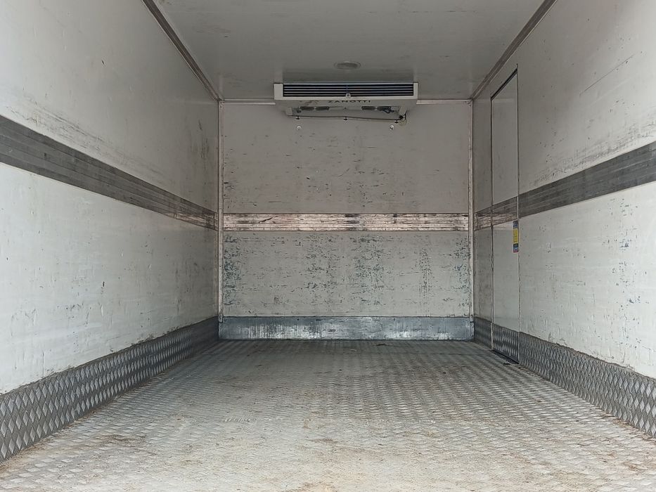 Iveco daily frigorific sprinter fiat renault