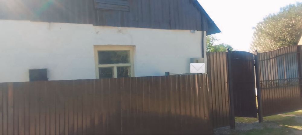 продам дом п. Меновное