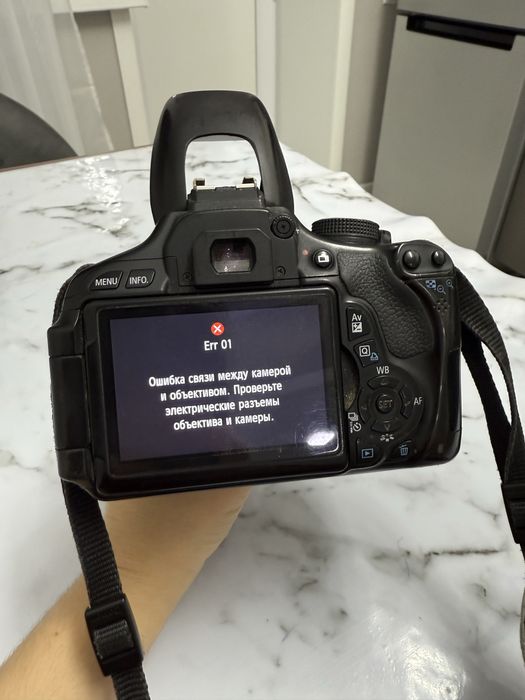 Продам фотоаппарат Canon 600d