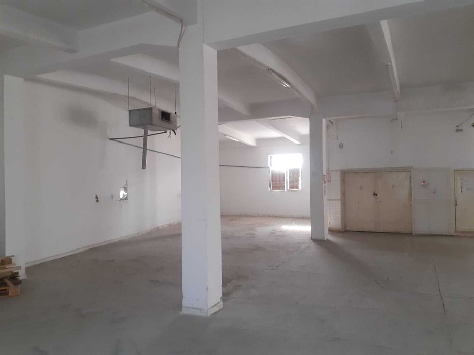 Spațiu pretabil pentru activități de depozitare/ producție