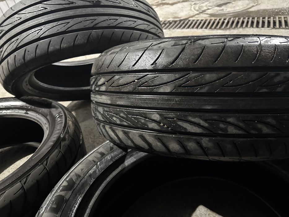 Продам шины на 18-е диски  Yokohama