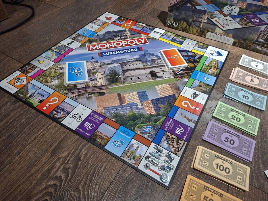 Монополи Люксембург / monopoly Luxembourg рядка версия на монополи която от години не се продава