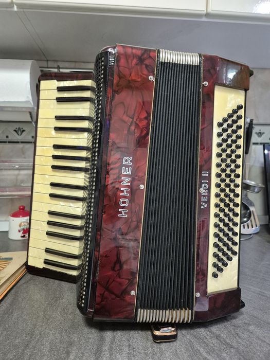 Acordeon Hohner verdi ll in sata Bandon 8/80