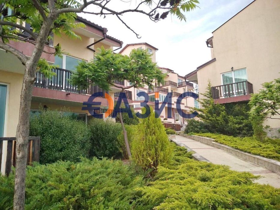 Продава се Двустаен апартамент в с. Кошарица, Област Бургас - 94 кв.м за 237 €/кв.м - Снимка #12