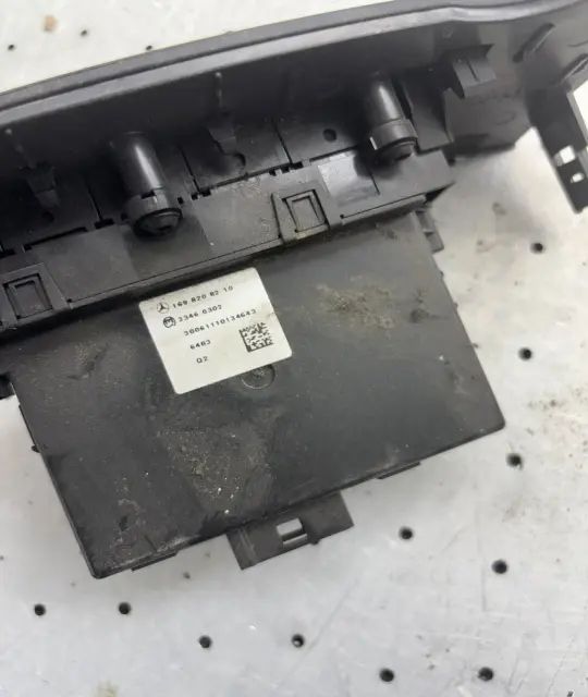Consola centrala Mercedes-Benz A-Class 2004 A 150 MT (95 hp)