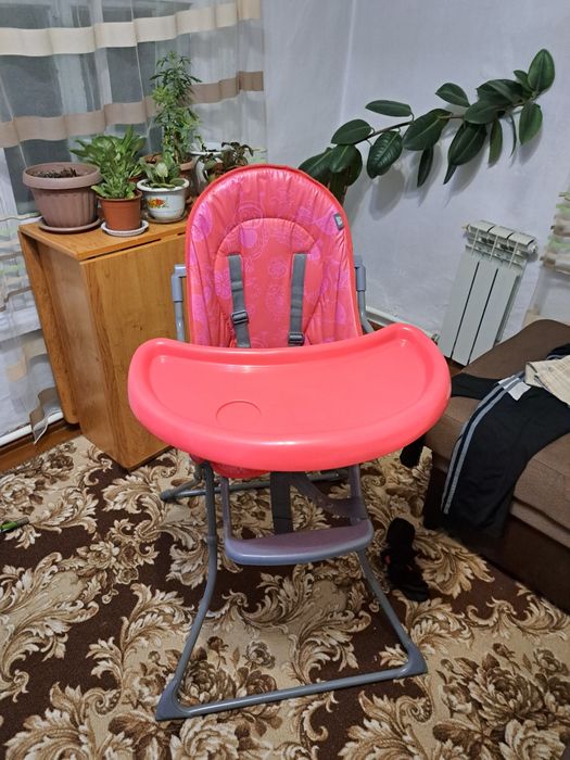 Детский стул для кормления