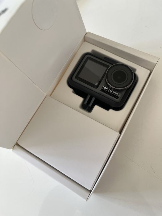 Camera de actiune DJI Osmo Action