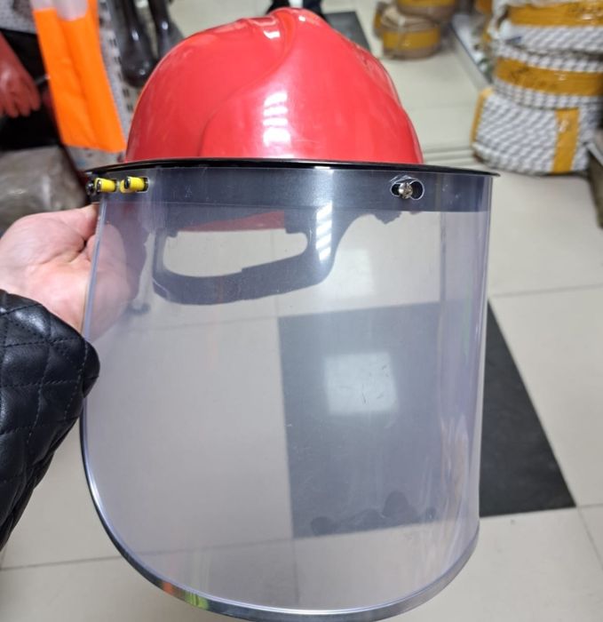 Щиток на каску  строительную