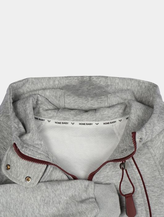 Продам костюм спортивный для девочки