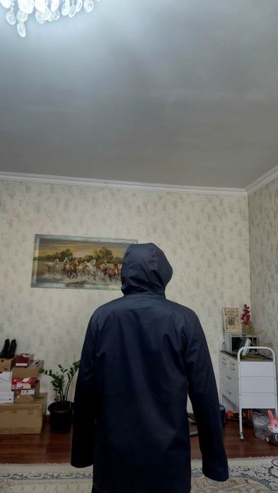 Продам мужскую куртку-плащ