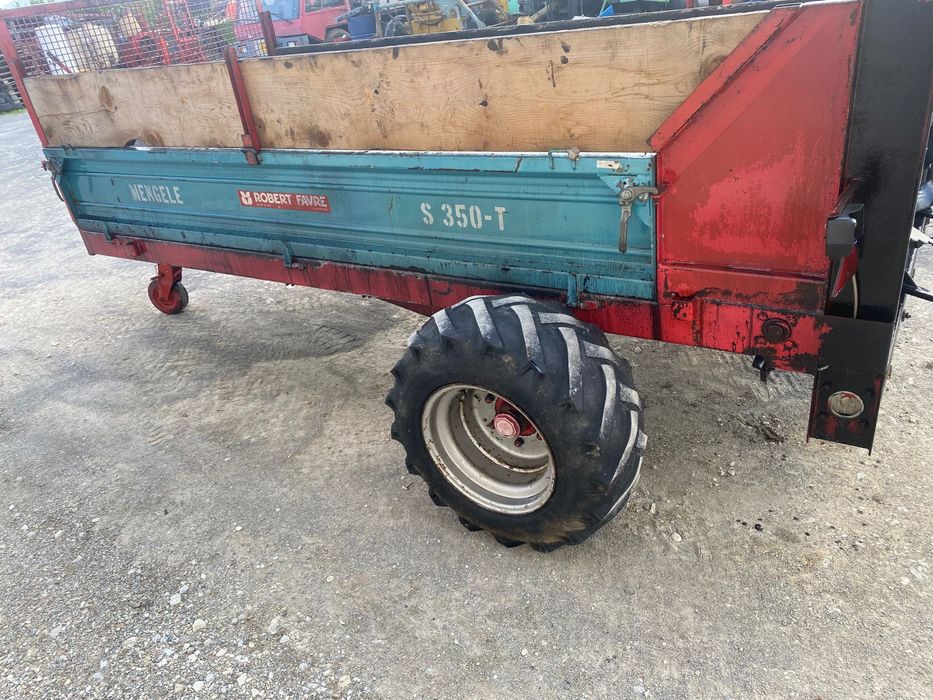 Mig gunoi 3.5 tone imprastiat