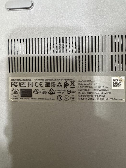 Vând laptop Lenovo IdeaPad 3, model 15ADA05