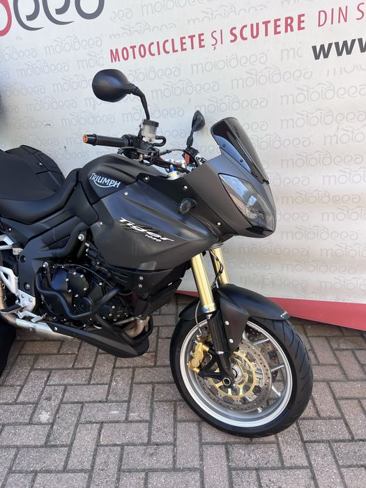 Motoideea vinde TRIUMPH TIGER 1050 ABS 2010 Rate Garantie